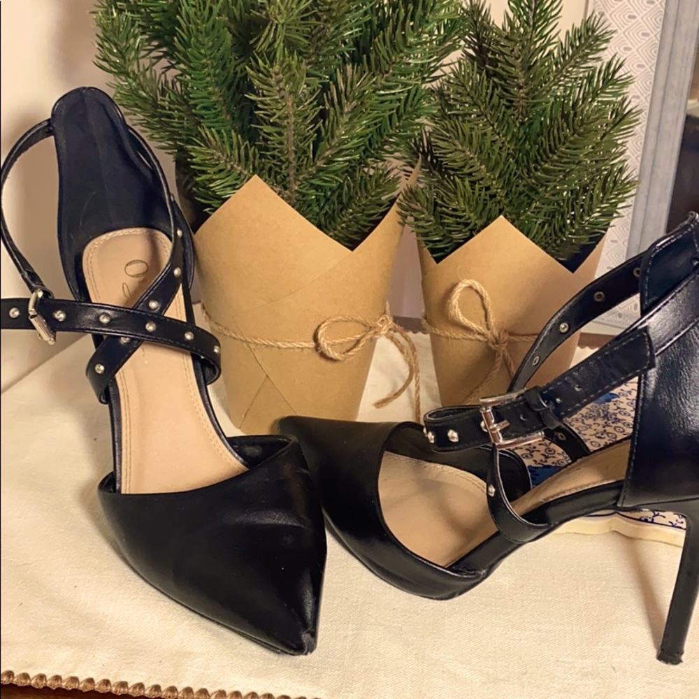 Cute Rebel studded heels with cross detail